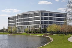 commercial-office-building-with-lake-and-nice-landscaping